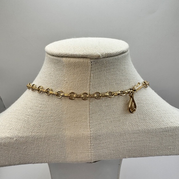 Coro Gold Tone Ribbon Link Choker Necklace w/ Aurora Borealis Rhinestones, 16.5” - Picture 4 of 10